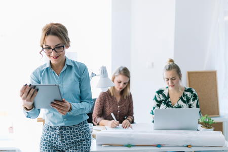 Переподготовка преподавателей как ключевая составляющая адаптации к новым образовательным стандартам